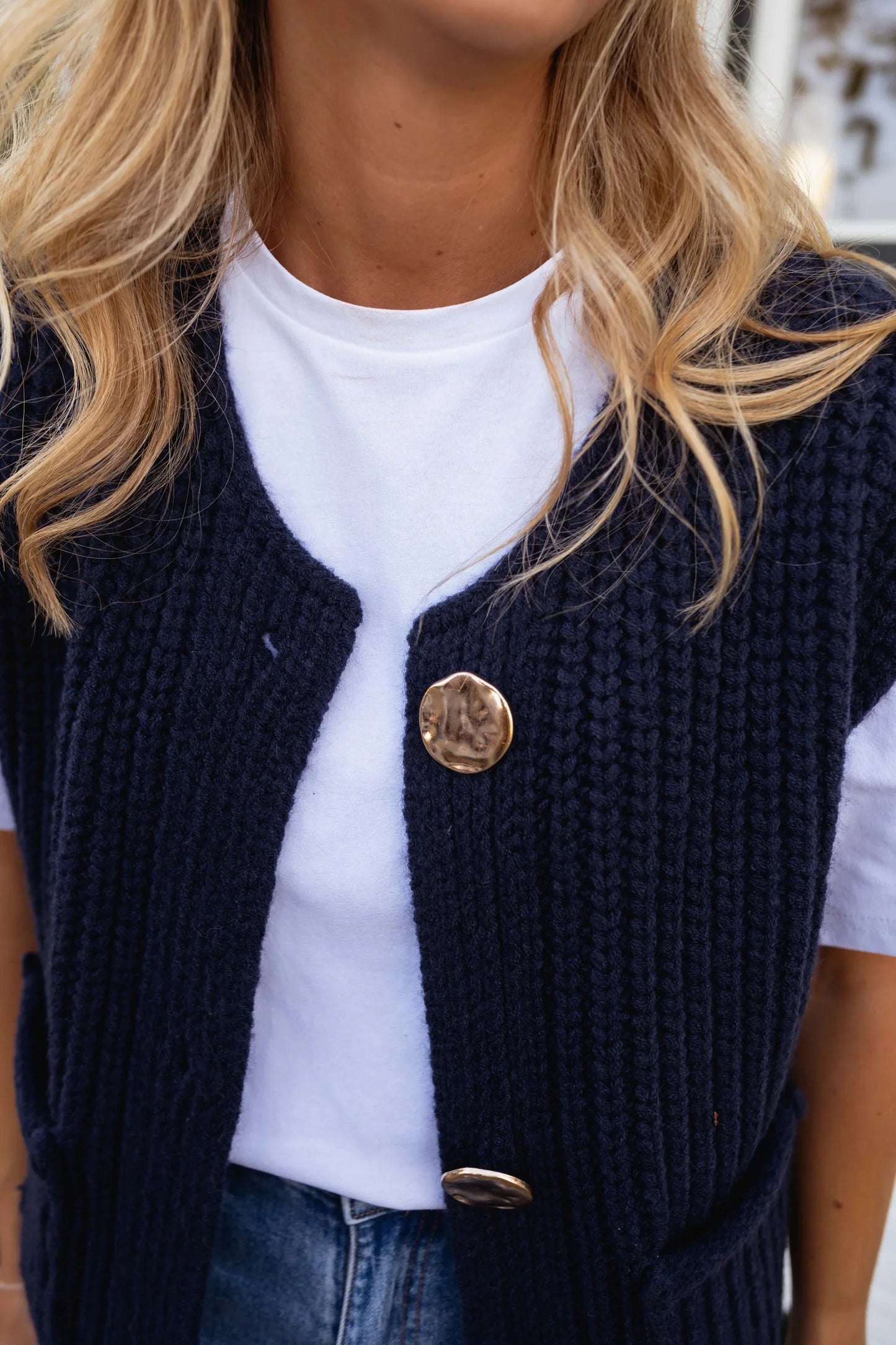 Bo - Knitted style vest