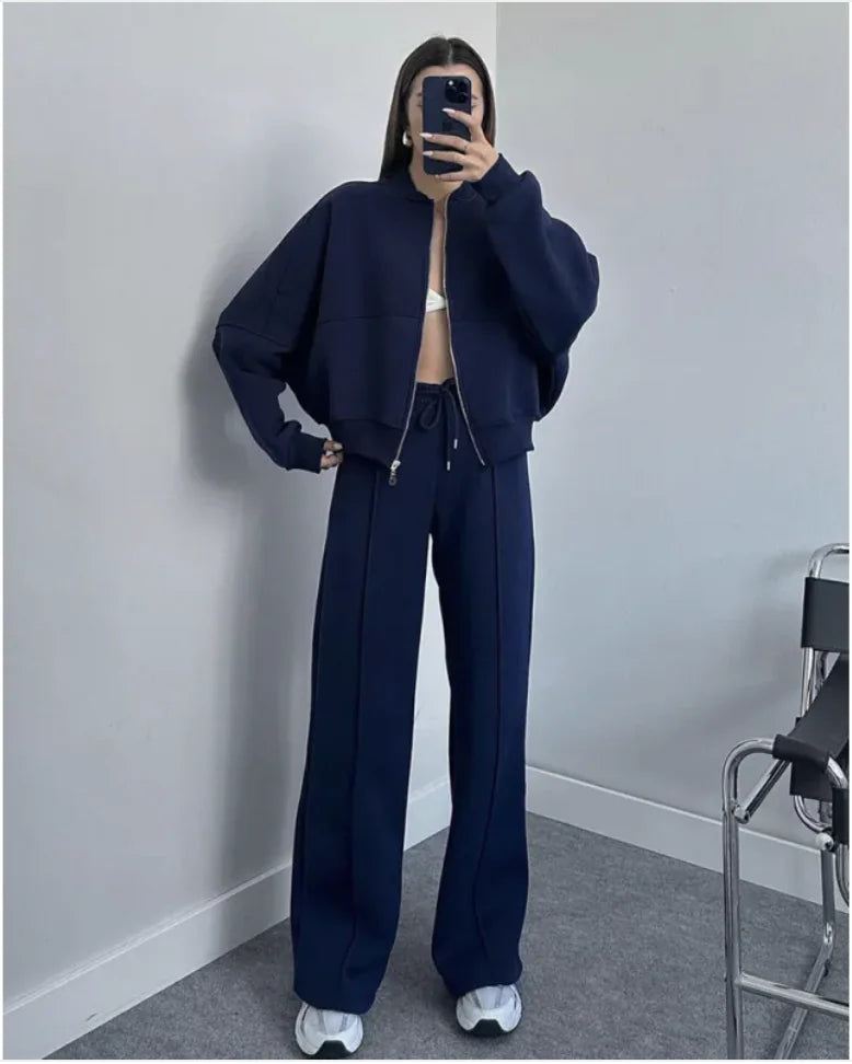 Quin - Comfy Tracksuit
